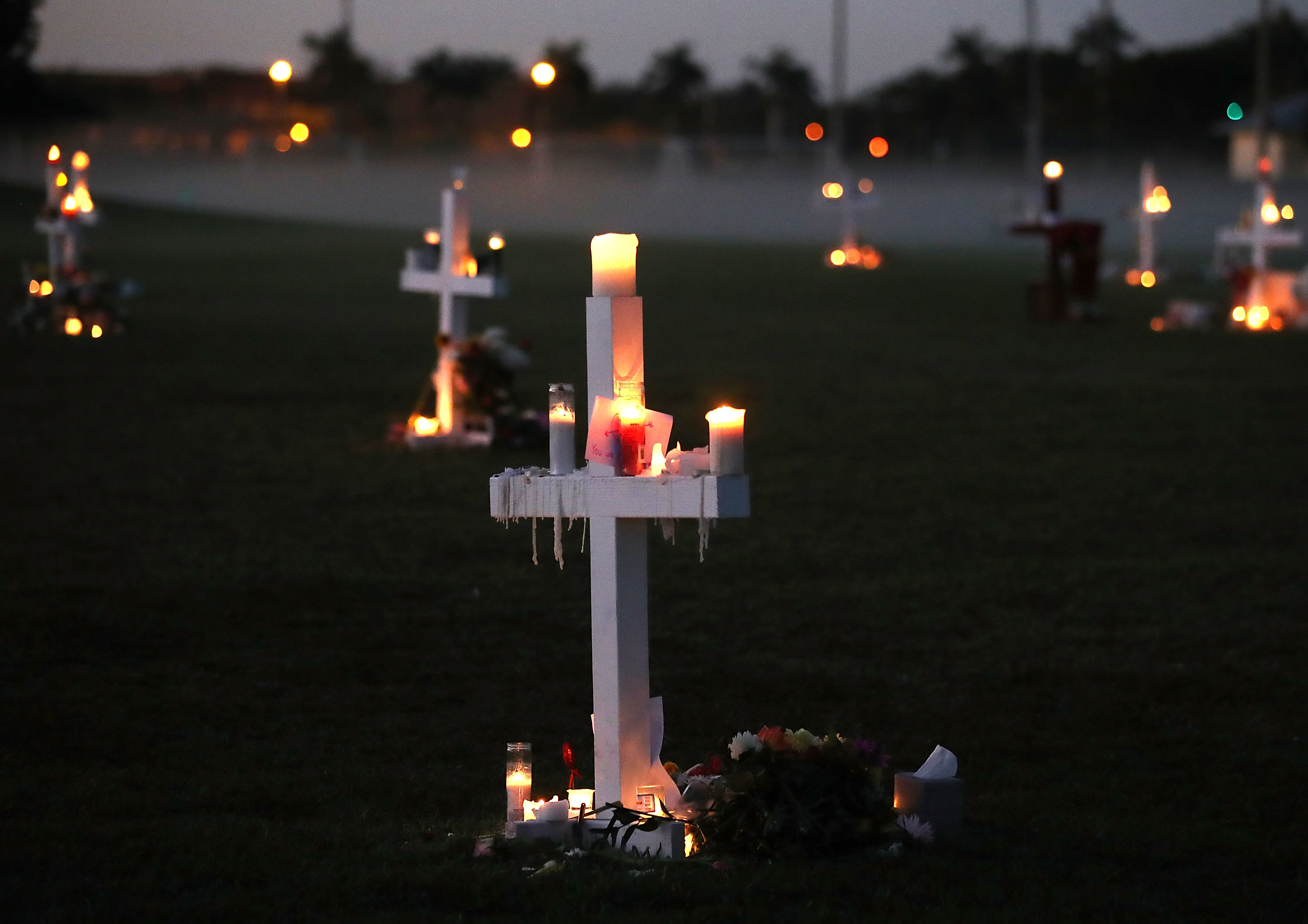 A makeshift memorial for the victims of the Marjory Stoneman Douglas High School shooting victims (Mark Wilson/Getty)